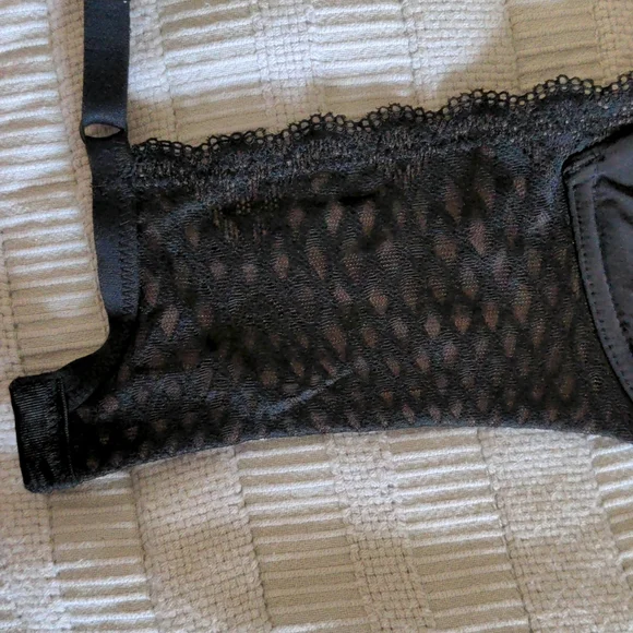 Sold. - Picture 3 of 4